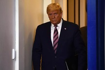 Ông Trump nêu điều kiện rời Nhà Trắng