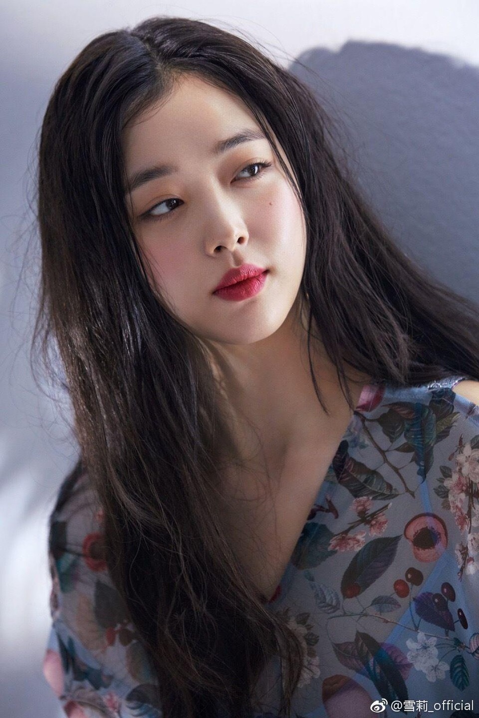 Bạn bè và gia đình cố nghệ sĩ Sulli “khẩu chiến” trên mạng xã hội - 4 Bạn bè và gia đình cố nghệ sĩ Sulli “khẩu chiến” trên mạng xã hội - 4