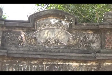 Cổng làng Vĩnh Yên