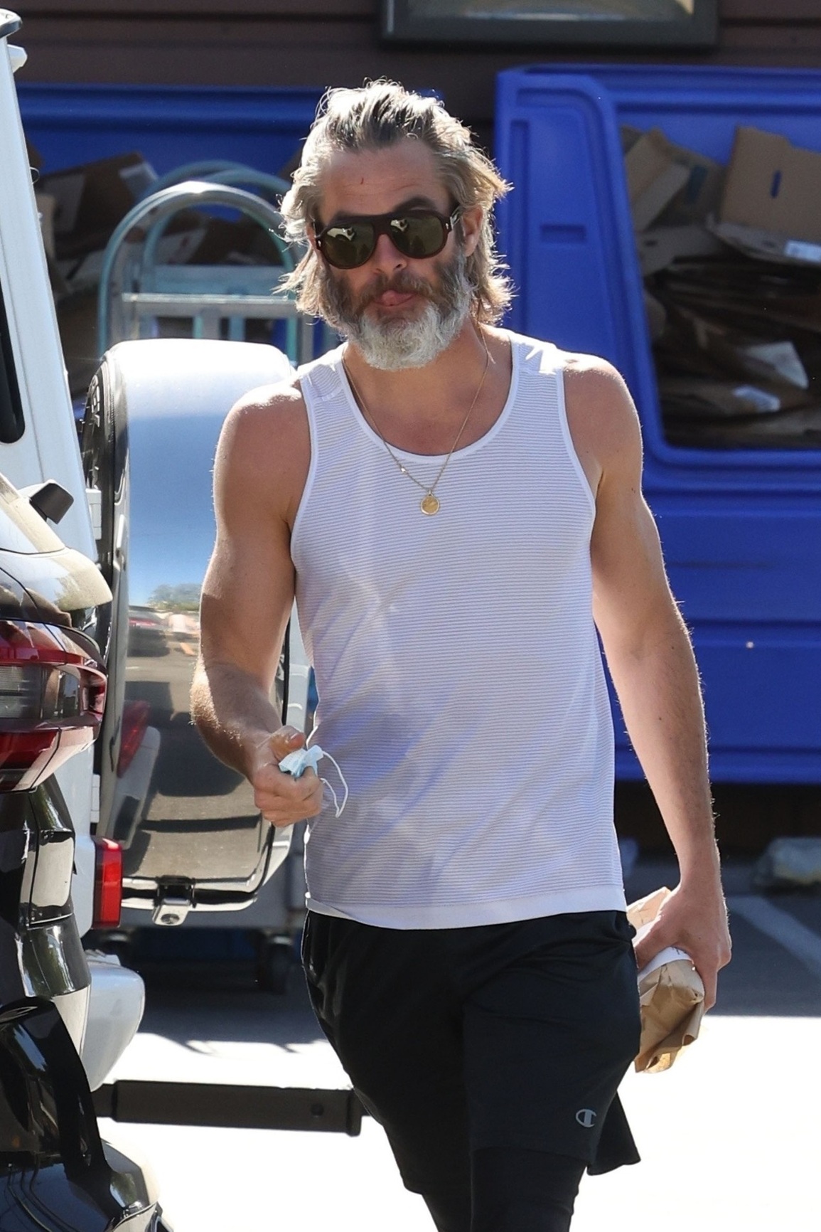 Không nhận ra tài tử 41 tuổi Chris Pine - 2 Không nhận ra tài tử 41 tuổi Chris Pine - 2