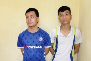 Mang súng K54 đi trả thù do mâu thuẫn làm ăn