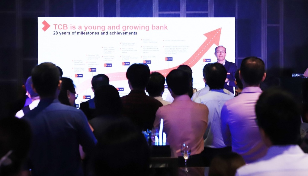 Techcombank thu hút nhân tài quốc tế về Việt Nam - 1 Techcombank thu hút nhân tài quốc tế về Việt Nam - 1