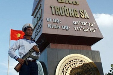 Bác tin tàu Hải giám Trung Quốc “chặn đuổi” tàu công vụ Việt Nam