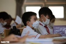 Học sinh gần công trường sân bay Long Thành hứng "bão bụi" mỗi ngày