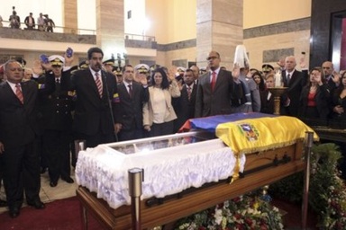 Venezuela điều tra nghi án ông Chavez bị đầu độc