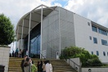 Học bổng Đại học Hertfordshire - Anh Quốc
