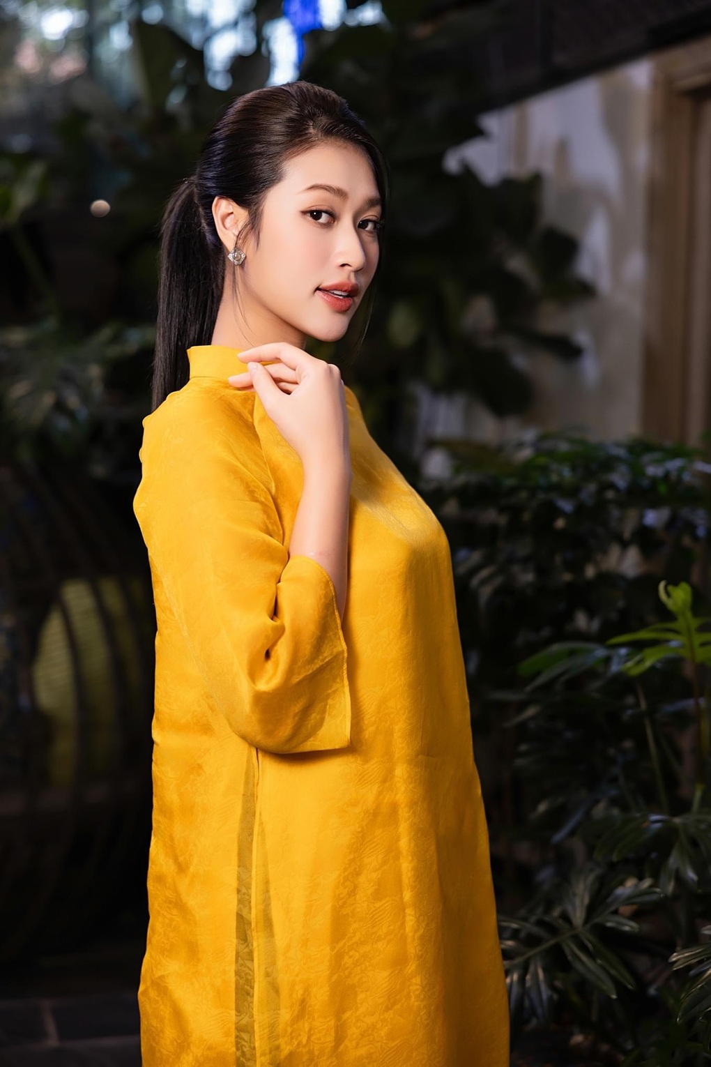 Mỹ nhân tuổi Thìn ăn Tết: Người áp lực giữ dáng, người tặng nhà cho cha mẹ - 8 Mỹ nhân tuổi Thìn ăn Tết: Người áp lực giữ dáng, người tặng nhà cho cha mẹ - 8