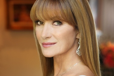 Bị phá sản, bị phản bội, nhưng "mỹ nhân không tuổi" vẫn luôn vui sống