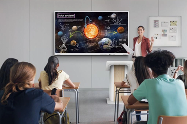 Xóa bỏ rào cản trong giáo dục với màn hình tương tác Samsung Flip Pro