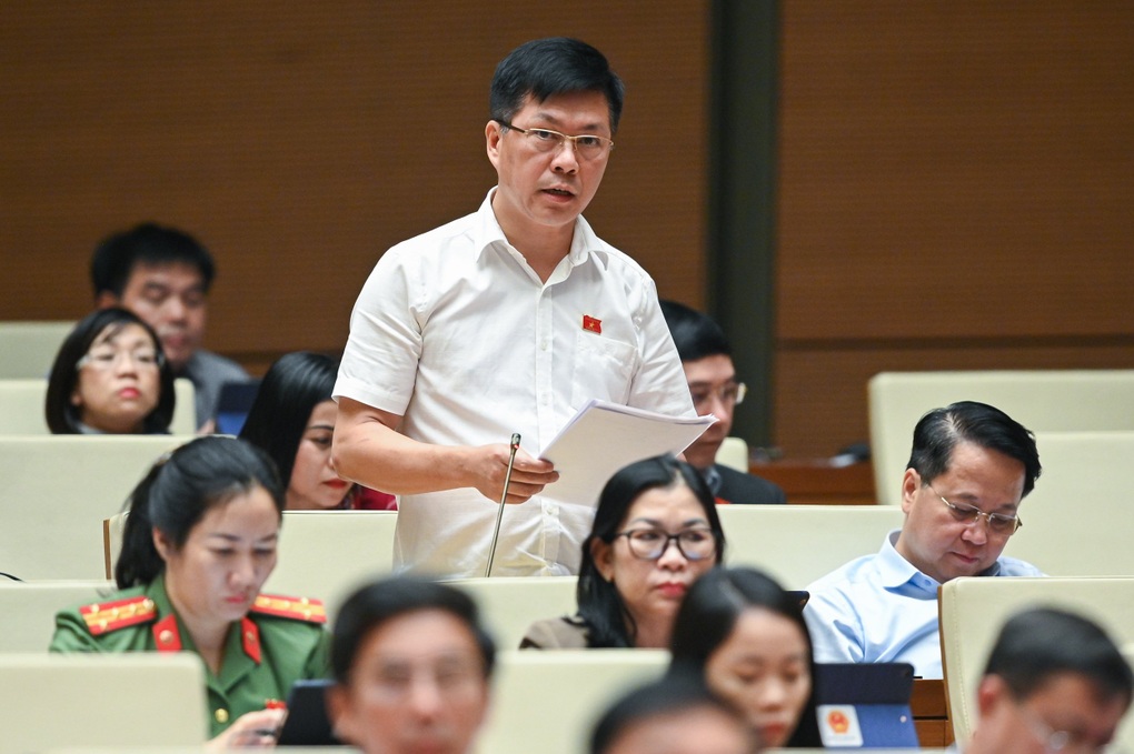 Đại biểu: Ngân hàng cần siết mở tài khoản để hạn chế tội phạm lừa đảo mạng - 1 Đại biểu: Ngân hàng cần siết mở tài khoản để hạn chế tội phạm lừa đảo mạng - 1