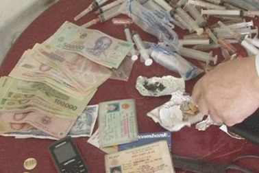 Đối tượng chuyên bán ma túy ở quán cà phê sa lưới