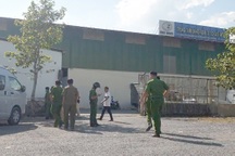 Công an khám xét Trung tâm đăng kiểm 50-14D ở TPHCM