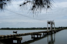 Những cái chết thương tâm ở cây cầu “vĩnh biệt” 