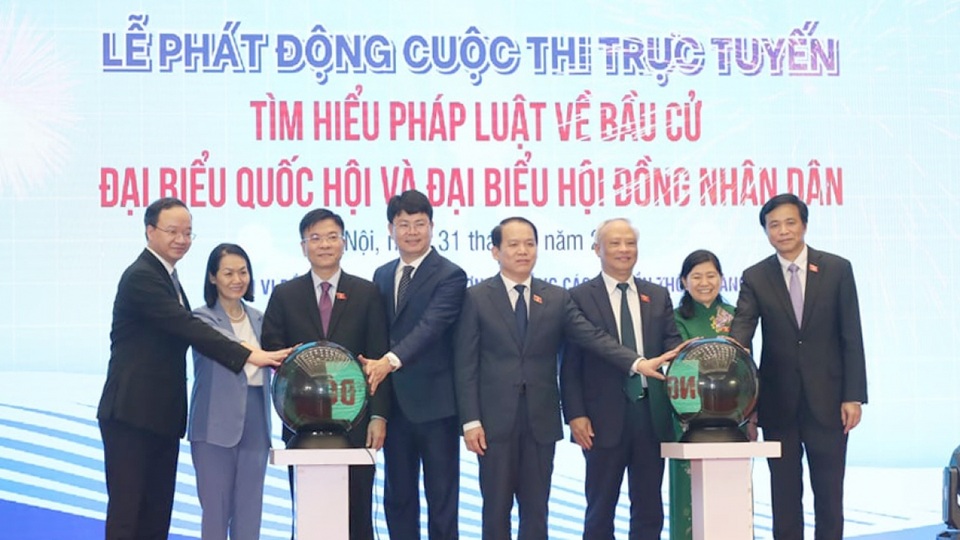 Phát động cuộc thi tìm hiểu pháp luật về bầu cử - 1