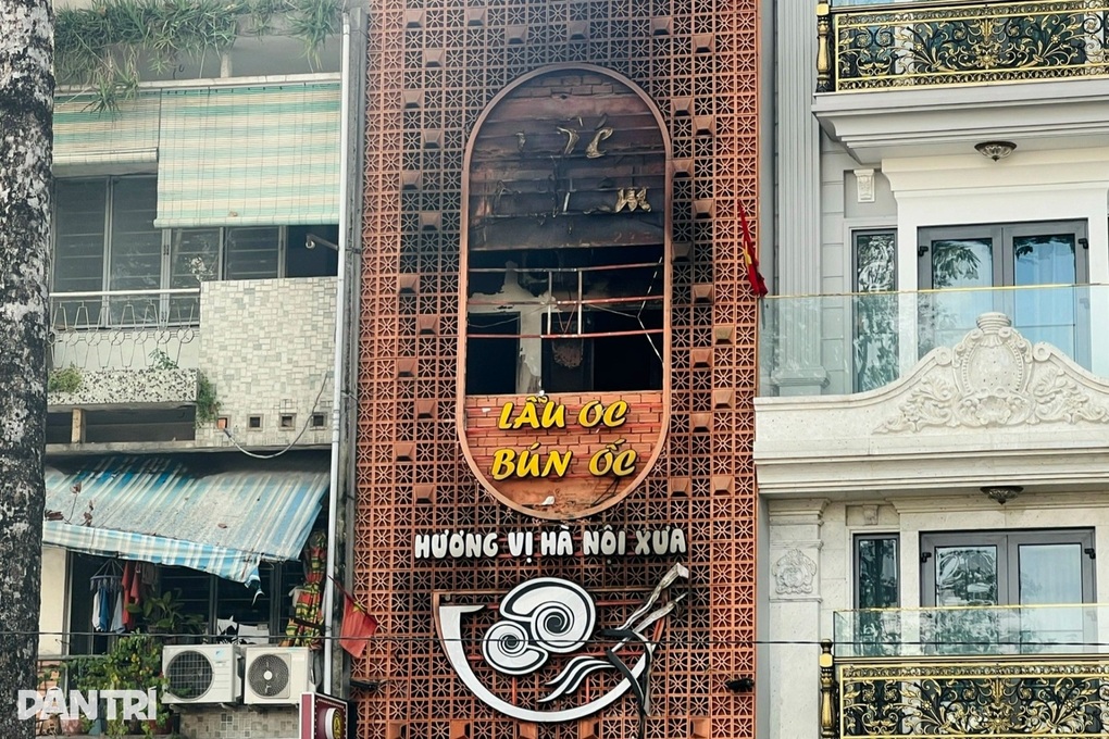 Đại biểu TPHCM: Nhà, biển hiệu sai quy định ở đâu trong các đợt kiểm tra? - 2