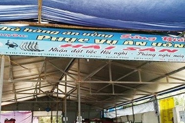 Phó Ban quản lý khu du lịch sinh thái Cồn Vành bị bắt quả tang đang đánh bạc