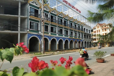 Ngược dòng, những chợ mới theo mô hình truyền thống vẫn hứa hẹn đông khách!