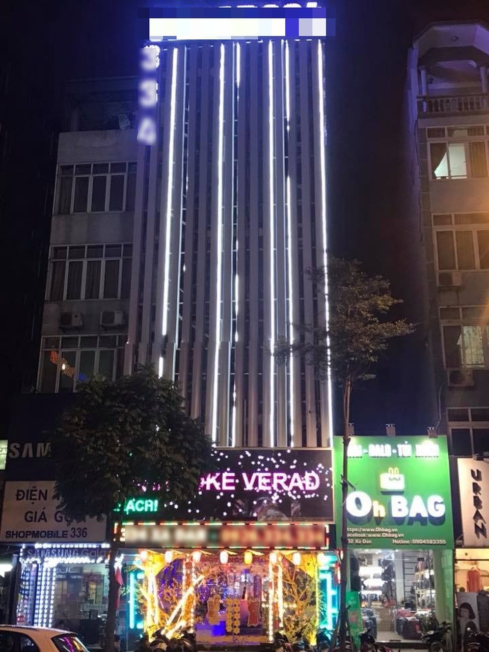 Vừa mở cửa trở lại, quán karaoke đã kiếm 30 triệu đồng/ngày - 2 Vừa mở cửa trở lại, quán karaoke đã kiếm 30 triệu đồng/ngày - 2
