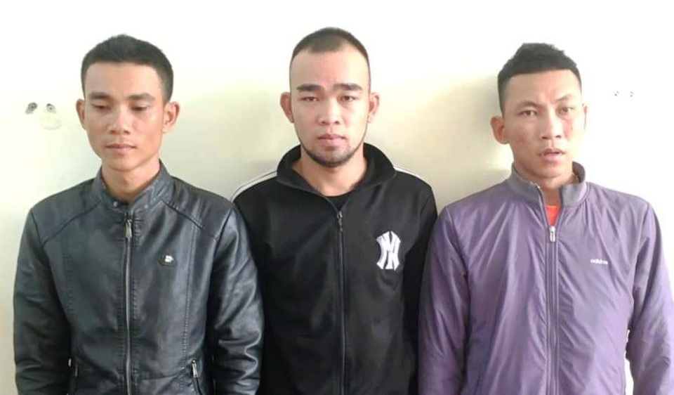 Xác định 3 thanh niên nổ súng khi đi đòi nợ - 1 Xác định 3 thanh niên nổ súng khi đi đòi nợ - 1