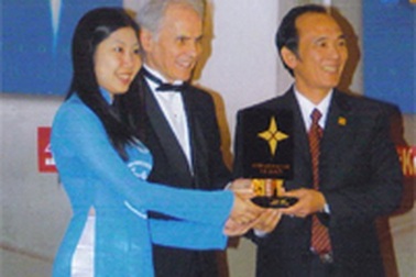 Một DN Việt Nam nhận giải vàng International Star Award 2006