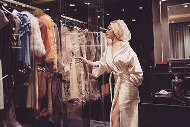 Cận cảnh căn biệt thự trăm tỷ giữa lòng Sài Gòn của hotgirl Huyền Baby