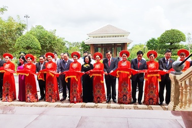 Khánh thành nhà bia ghi danh liệt sĩ Thanh Hóa hy sinh tại Quảng Nam