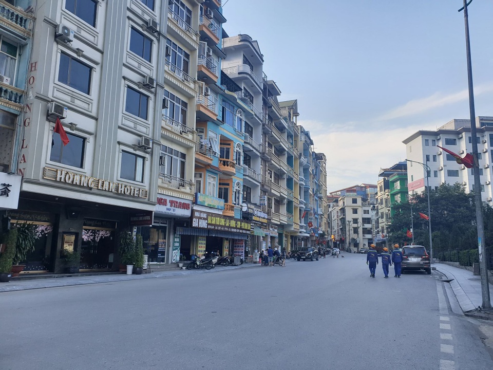 Khu du lịch Bãi Cháy đìu hiu trong ngày đầu nghỉ lễ - 2 Khu du lịch Bãi Cháy đìu hiu trong ngày đầu nghỉ lễ - 2