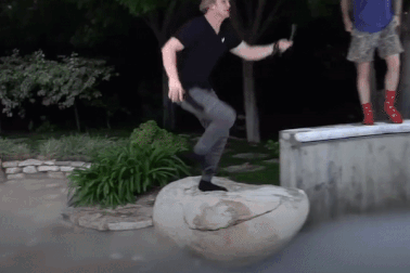 Điều gì sẽ xảy ra nếu bạn rơi vào bể chứa Nitơ lỏng?