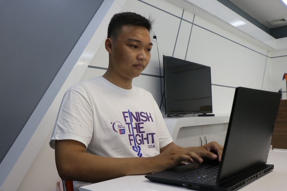 Chưa ra trường, SV FPT được doanh nghiệp trải thảm đỏ chào đón - 1 Chưa ra trường, SV FPT được doanh nghiệp trải thảm đỏ chào đón - 1