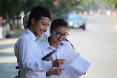 Nhiều thí sinh bỏ thi môn Toán