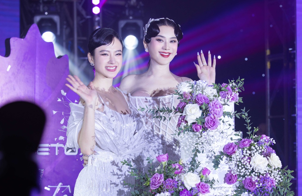 Lâm Khánh Chi đón sinh nhật tuổi 46, kể chuyện con trai đốc thúc lấy chồng - 4 Lâm Khánh Chi đón sinh nhật tuổi 46, kể chuyện con trai đốc thúc lấy chồng - 4