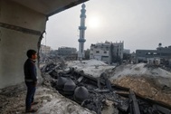 Chiến sự cày nát thành phố ở Gaza
