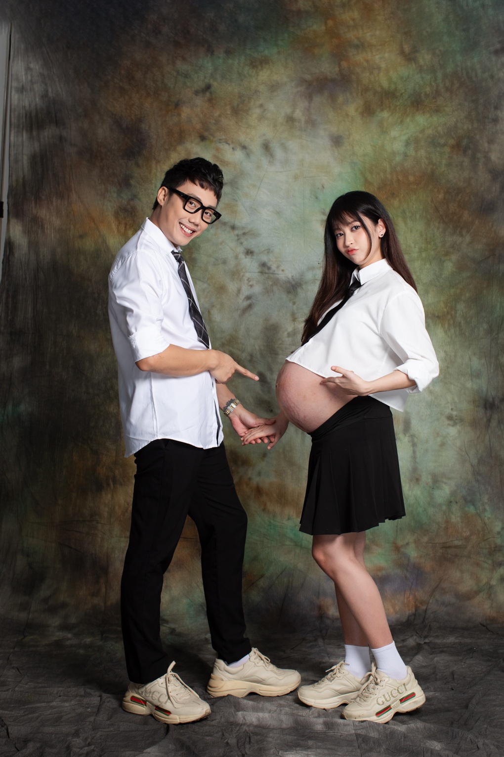 Cặp đôi Học đường nổi loạn Gino Tống - Kim Chi hé lộ lý do chưa đám cưới - 3 Cặp đôi Học đường nổi loạn Gino Tống - Kim Chi hé lộ lý do chưa đám cưới - 3