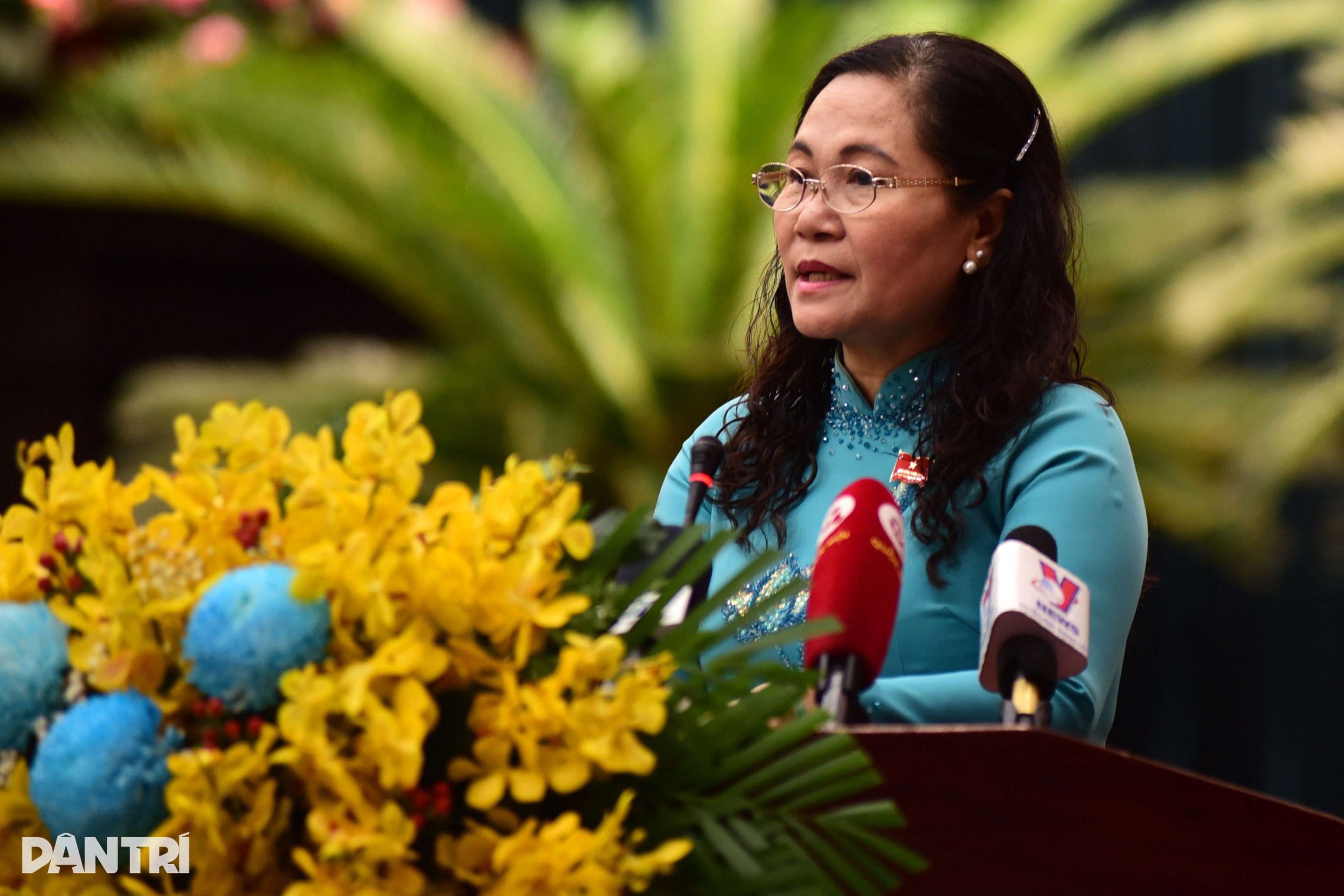 El Secretario del Distrito 3 se convierte en Vicepresidente del Consejo Popular de Ciudad Ho Chi Minh - 1 Bí thư quận 3 làm Phó Chủ tịch HĐND TPHCM - 1