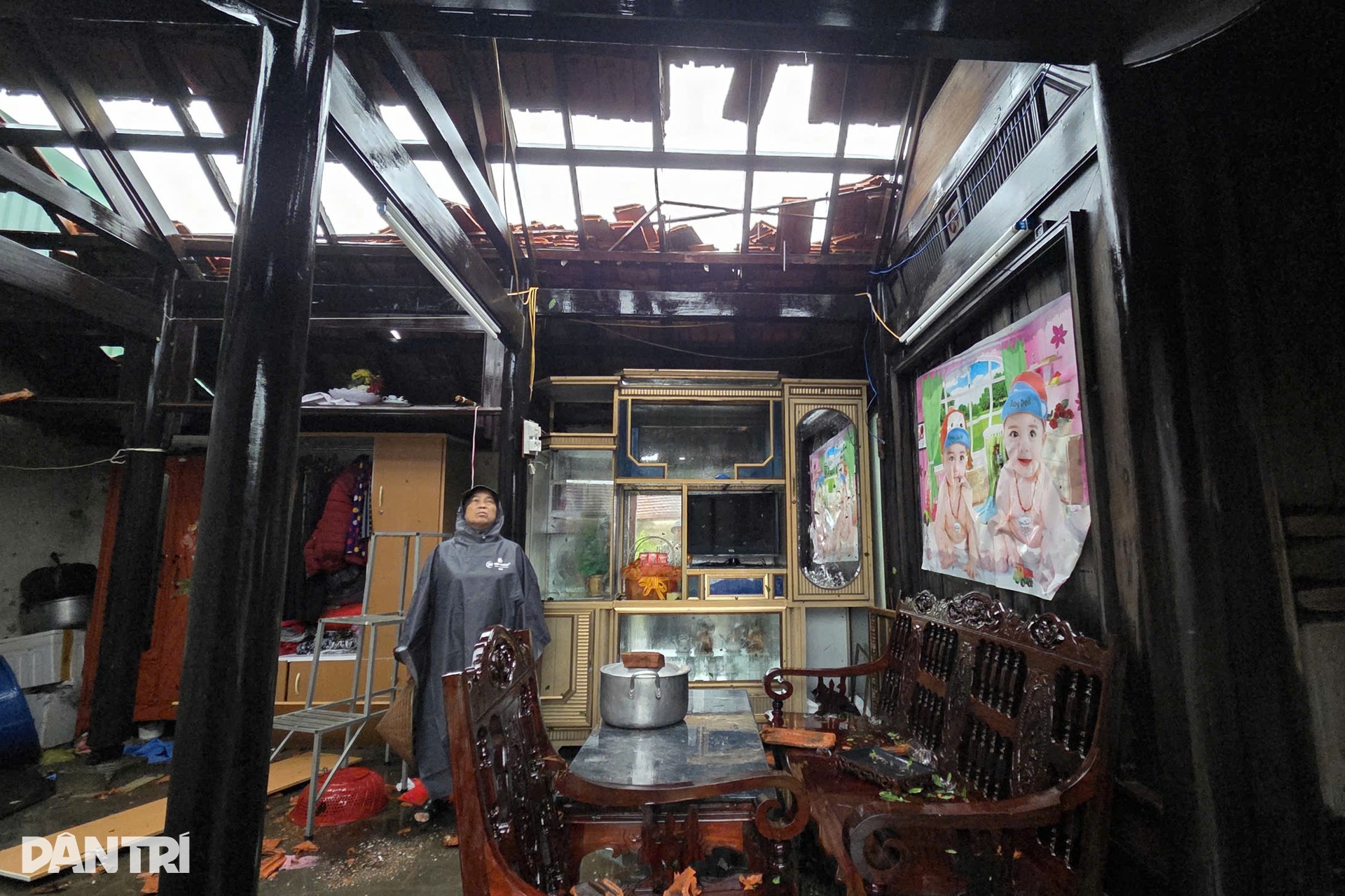 Đêm không ngủ của người dân vùng tâm bão Kajiki quần thảo - 2 Đêm không ngủ của người dân vùng tâm bão Kajiki quần thảo - 2