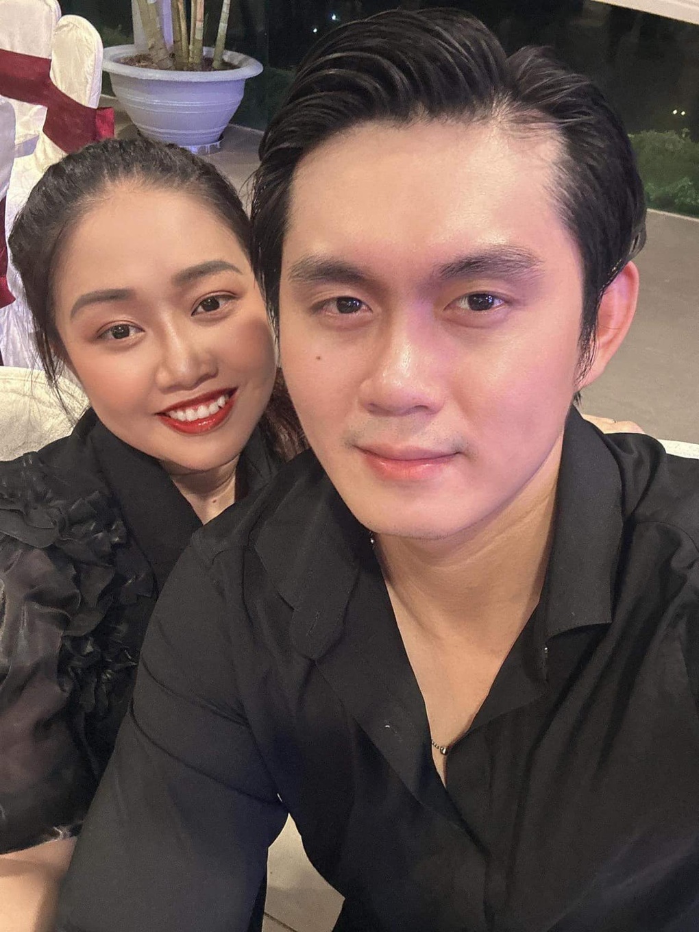 Yêu qua mạng vài tháng, chàng trai viết đơn xin cưới và hứa cho hết tài sản - 2 Yêu qua mạng vài tháng, chàng trai viết đơn xin cưới và hứa cho hết tài sản - 2