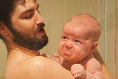 Clip vui cuối tuần: Những khoảng khắc tuyệt vời của  cha và con