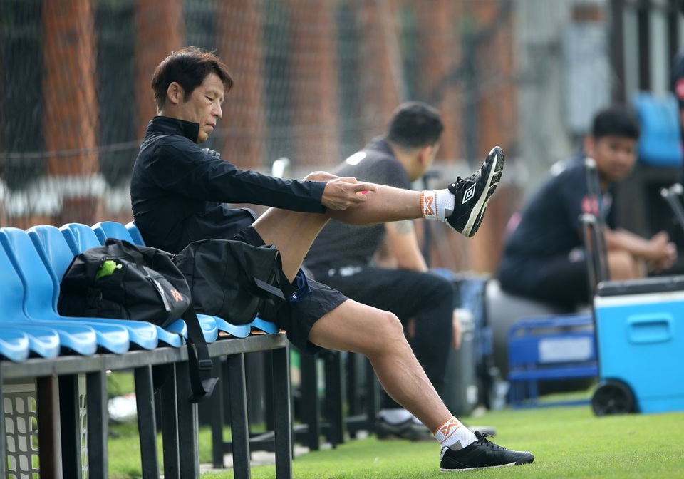 HLV Akira Nishino tuyên bố vượt mặt đội tuyển Việt Nam trong năm 2021 - 7