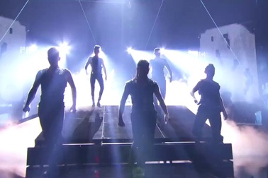 Nhóm nhảy “máu lửa” vào vòng bán kết