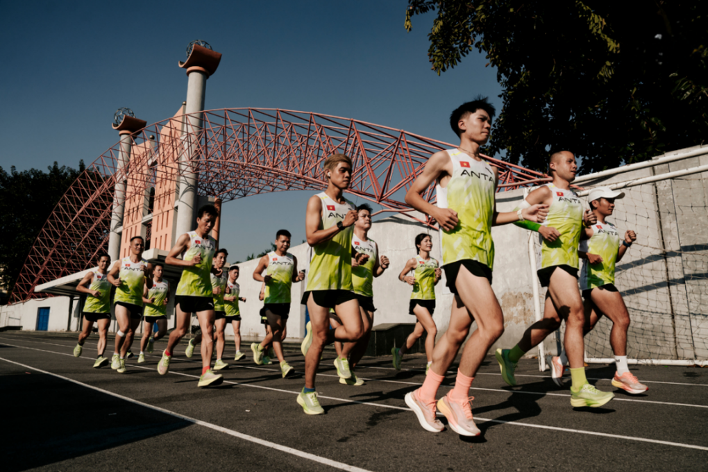 Đóng góp cho thể thao cộng đồng của ANTA qua VPBank International Marathon 2024 - 1 Đóng góp cho thể thao cộng đồng của ANTA qua VPBank International Marathon 2024 - 1