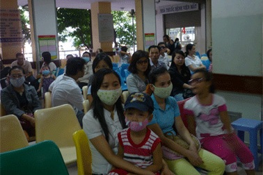 Bùng phát dịch đau mắt đỏ ở TPHCM