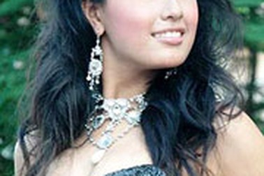 Mai Phương Thúy đã tới Ba Lan