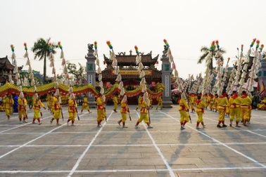 Đánh thức “mỏ vàng bị bỏ quên” từ du lịch lễ hội