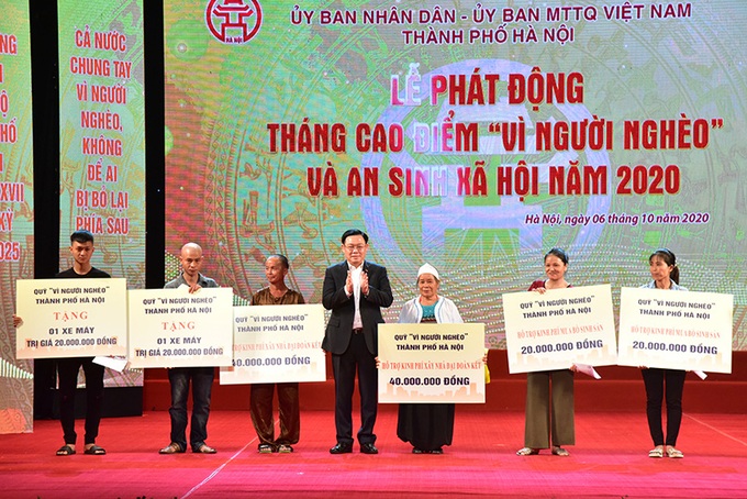 Hà Nội: Phát động Tháng cao điểm “Vì người nghèo” - Ảnh 2. Hà Nội: Phát động Tháng cao điểm “Vì người nghèo” - Ảnh 2.