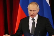 Ông Putin cảnh báo đáp trả mạnh nếu phương Tây vượt "lằn ranh đỏ"