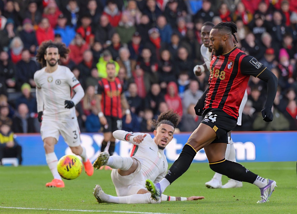 Chelsea ស្មើជាមួយ Bournemouth បន្តចាញ់ក្នុងការប្រកួតជើងឯក - ១ Chelsea hòa Bournemouth, tiếp tục hụt hơi trong cuộc đua vô địch - 1