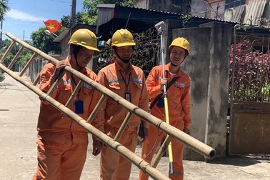 Đề xuất mới về cơ cấu biểu giá bán lẻ điện: Có cả phương án một giá