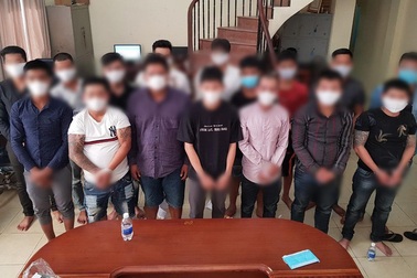 Tại sao 200 thanh niên đánh người, đập quán ốc mặc áo màu cam?