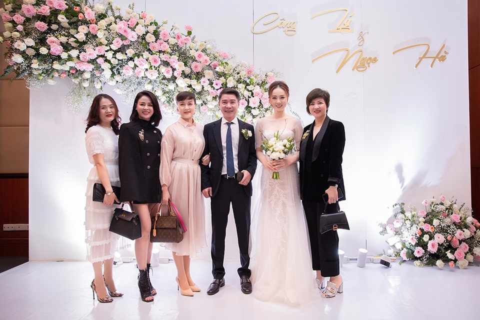 Bố của NSND Công Lý vắng mặt trong đám cưới con trai - 8 Bố của NSND Công Lý vắng mặt trong đám cưới con trai - 8