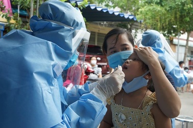 Bộ Y tế đề nghị BV Nhiệt đới Trung ương chi viện chống dịch cho Đà Nẵng